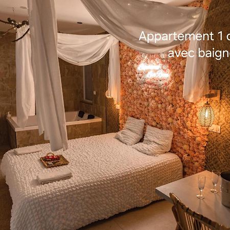 L'Experience Love Room Saint-Jean-Bonnefonds Екстериор снимка