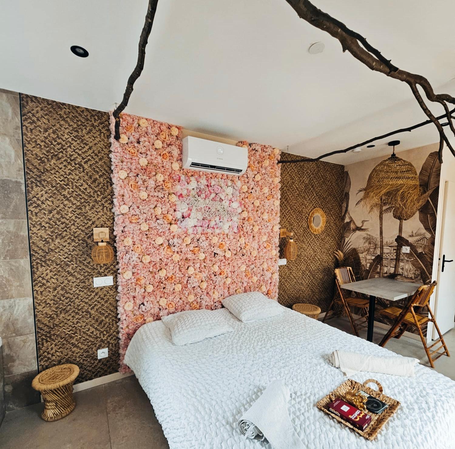 L'Experience Love Room Saint-Jean-Bonnefonds Екстериор снимка